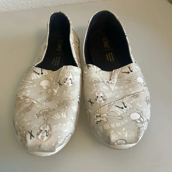 TOMS all that jazz size 7 shoes - Picture 2 of 7